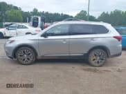 ✅ 2018 Mitsubishi Outlander SE • VIN: JA4AD3A35JZ007942 • Lot: 42275943. Wystawiony na IAAI z przebiegiem 167 550 mil. Bezpłatny archiwum sprzedaży aukcyjnych z USA i szczegółowy raport historii pojazdu na DreamBid. Zdjęcie 14.