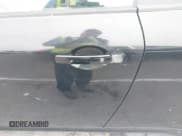 ✅ 2006 Infiniti G35 • VIN: JNKCV54E06M706256 • Lot: 42724048. Wystawiony na IAAI z przebiegiem 126 608 mil. Bezpłatny archiwum sprzedaży aukcyjnych z USA i szczegółowy raport historii pojazdu na DreamBid. Zdjęcie 19.