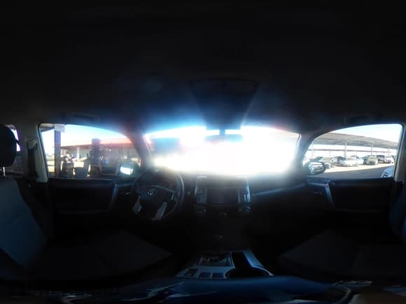 ✅ 2016 Toyota 4Runner SR5 Premium • VIN: JTEZU5JR0G5126535 • Lot: 43653327. Wystawiony na IAAI z przebiegiem 89 032 mil. Bezpłatny archiwum sprzedaży aukcyjnych z USA i szczegółowy raport historii pojazdu na DreamBid. Zdjęcie 20.