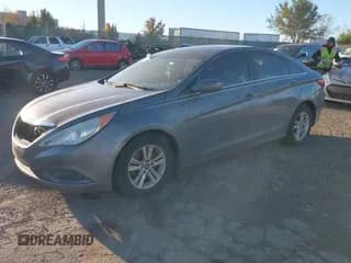✅ 2012 Hyundai Sonata GLS • VIN: 5NPEB4AC5CH348772 • Lot: 43638251. Listed on IAAI with 136,618 mi. Free auction sales archive from the USA and detailed vehicle history report at DreamBid. Image 2.