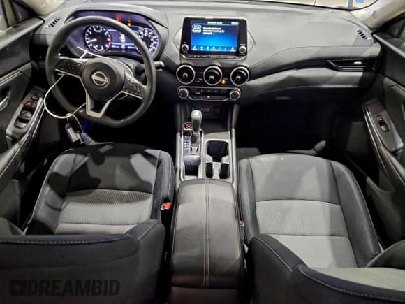 ✅ 2024 Nissan Sentra SV • VIN: 3N1AB8CV3RY265148 • Лот: 96184175. Опубликован ранее на Copart с пробегом 52 036 миль. Бесплатный доступ к архиву аукционных продаж из США и подробный отчёт об истории автомобиля на DreamBid. Изображение 8.