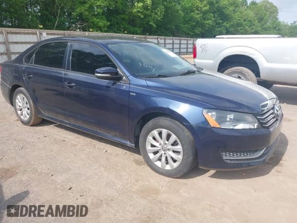 ✅ 2015 Volkswagen Passat Limited Edition • VIN: 1VWAT7A3XFC040684 • Lot: 42160624. Listed on IAAI with 142,239 mi. Free auction sales archive from the USA and detailed vehicle history report at DreamBid. Image 1.