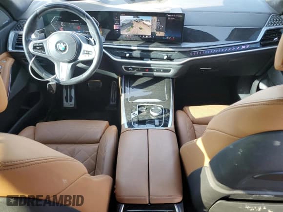 ✅ 2024 BMW X7 xDrive40i • VIN: 5UX23EM06R9S30706 • Lot: 80750675. Listed on Copart with 47,018 mi. Free auction sales archive from the USA and detailed vehicle history report at DreamBid. Image 8.