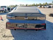 ✅ 2024 Nissan Z Nismo • VIN: JN1BZ4CH6RM363130 • Lot: 91694225. Wystawiony na Copart z przebiegiem 12 816 mil. Bezpłatny archiwum sprzedaży aukcyjnych z USA i szczegółowy raport historii pojazdu na DreamBid. Zdjęcie 6.