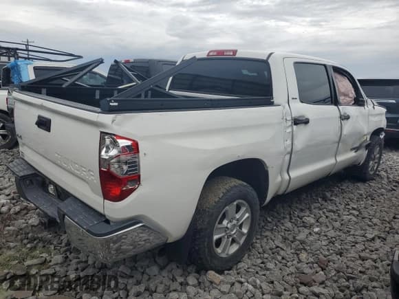✅ 2019 Toyota Tundra SR5 • VIN: 5TFDM5F13KX079760 • Lot: 80612795. Listed on Copart with 208,207 mi. Free auction sales archive from the USA and detailed vehicle history report at DreamBid. Image 3.