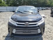 ✅ 2017 Toyota Highlander LE • VIN: 5TDBZRFH4HS431174 • Lot: 63752025. Listed on Copart with 476,014 mi. Free auction sales archive from the USA and detailed vehicle history report at DreamBid. Image 5.