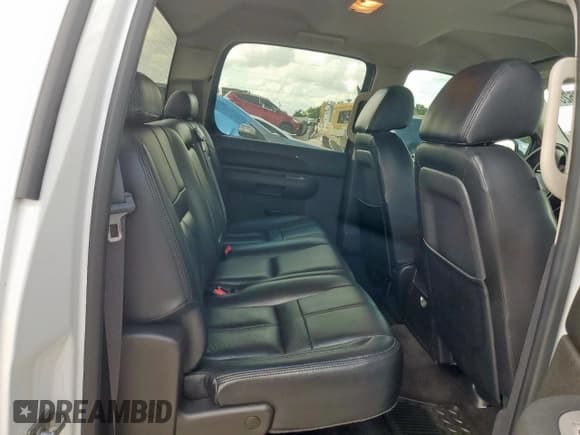 ✅ 2010 Chevrolet Silverado 1500 • VIN: 3GCRKSE29AG255198 • Лот: 64492525. Опубликован ранее на Copart с пробегом 72 339 миль. Бесплатный доступ к архиву аукционных продаж из США и подробный отчёт об истории автомобиля на DreamBid. Изображение 10.