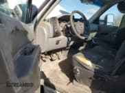 ✅ 2014 Chevrolet Silverado 2500HD Work Truck • VIN: 1GC0CVCG7EF123781 • Lot: 48190775. Wystawiony na Copart z przebiegiem 255 478 mil. Bezpłatny archiwum sprzedaży aukcyjnych z USA i szczegółowy raport historii pojazdu na DreamBid. Zdjęcie 8.