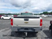 ✅ 2007 Chevrolet Silverado 1500 Work Truck • VIN: 1GCEC14C57E548063 • Лот: 42214003. Опубликован ранее на IAAI с пробегом 130 658 миль. Бесплатный доступ к архиву аукционных продаж из США и подробный отчёт об истории автомобиля на DreamBid. Изображение 16.