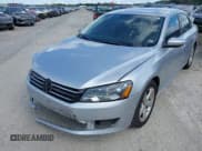 ✅ 2012 Volkswagen Passat SE • VIN: 1VWBP7A35CC013932 • Лот: 43300967. Опубликован ранее на IAAI с пробегом 183 915 миль. Бесплатный доступ к архиву аукционных продаж из США и подробный отчёт об истории автомобиля на DreamBid. Изображение 6.