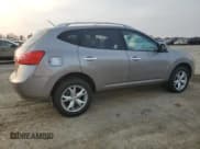 ✅ 2010 Nissan Rogue S • VIN: JN8AS5MT9AW020492 • Лот: 84038374. Опубликован ранее на Copart с пробегом Не указан. Бесплатный доступ к архиву аукционных продаж из США и подробный отчёт об истории автомобиля на DreamBid. Изображение 3.