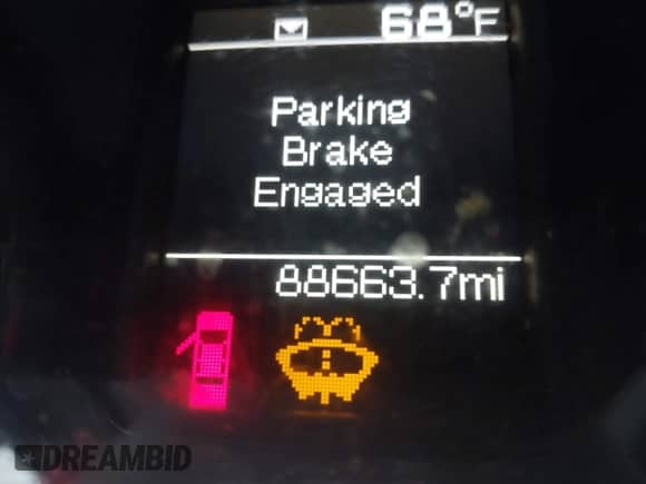 2016 Ram 1500 Tradesman z VIN 3C6JR6DT8GG257406, wystawiony jako IAAI lot #43430639 z przebiegiem 88 663 mil mil oraz . Historia ofert i sprzedaży dostępna na DreamBid. Obrazek 16.