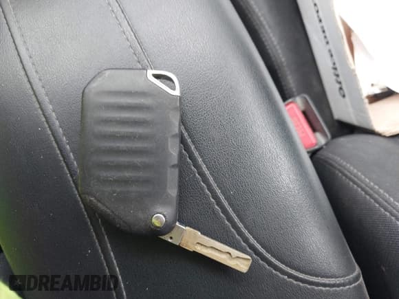 ✅ 2022 Jeep Wrangler Unlimited Sport S • VIN: 1C4HJXDG4NW277416 • Lot: 41785144. Listed on IAAI with 22,811 mi. Free auction sales archive from the USA and detailed vehicle history report at DreamBid. Image 11.