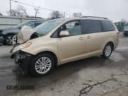 ✅ 2011 Toyota Sienna XLE • VIN: 5TDYK3DC6BS114104 • Лот: 92222945. Опубликован ранее на Copart с пробегом 145 576 миль. Бесплатный доступ к архиву аукционных продаж из США и подробный отчёт об истории автомобиля на DreamBid. Изображение 1.