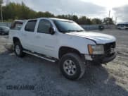 ✅ 2007 Chevrolet Suburban LTZ • VIN: 3GNFK16357G157497 • Lot: 79514294. Wystawiony na Copart z przebiegiem Nie podano. Bezpłatny archiwum sprzedaży aukcyjnych z USA i szczegółowy raport historii pojazdu na DreamBid. Zdjęcie 4.