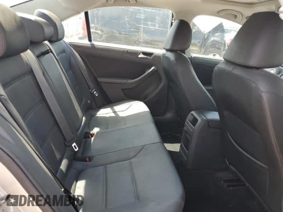 ✅ 2011 Volkswagen Jetta SE • VIN: 3VWDX7AJ5BM395660 • Lot: 64229675. Listed on Copart with 123,644 mi. Free auction sales archive from the USA and detailed vehicle history report at DreamBid. Image 10.