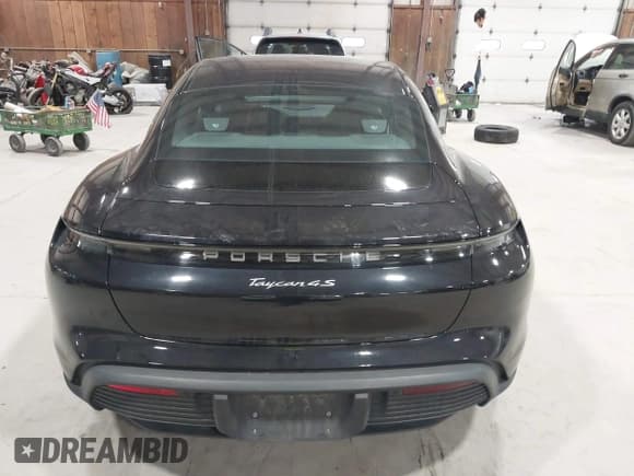 ✅ 2021 Porsche Taycan 4S • VIN: WP0AB2Y1XMSA44625 • Lot: 42069806. Wystawiony na IAAI z przebiegiem 41 969 mil. Bezpłatny archiwum sprzedaży aukcyjnych z USA i szczegółowy raport historii pojazdu na DreamBid. Zdjęcie 16.