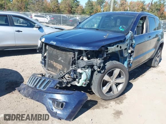 ✅ 2014 Jeep Grand Cherokee Limited • VIN: 1C4RJFBG3EC546816 • Лот: 43486545. Опубликован ранее на IAAI с пробегом 183 678 миль. Бесплатный доступ к архиву аукционных продаж из США и подробный отчёт об истории автомобиля на DreamBid. Изображение 6.