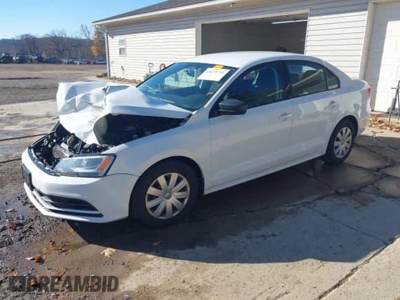 ✅ 2015 Volkswagen Jetta S • VIN: 3VW2K7AJ8FM261138 • Lot: 43675714. Listed on IAAI with 166,592 mi. Free auction sales archive from the USA and detailed vehicle history report at DreamBid. Image 2.