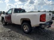 ✅ 2007 Chevrolet Silverado 2500HD Work Truck • VIN: 1GCHC24K27E520134 • Лот: 56055915. Опубликован ранее на Copart с пробегом 345 790 миль. Бесплатный доступ к архиву аукционных продаж из США и подробный отчёт об истории автомобиля на DreamBid. Изображение 2.