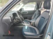 ✅ 2022 Ford Bronco Sport Outer Banks • VIN: 3FMCR9C60NRD44812 • Лот: 85158955. Опубликован ранее на Copart с пробегом Не указан. Бесплатный доступ к архиву аукционных продаж из США и подробный отчёт об истории автомобиля на DreamBid. Изображение 7.