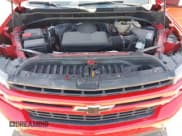 ✅ 2020 Chevrolet Silverado 1500 RST • VIN: 3GCUYEED1LG126855 • Lot: 42819335. Wystawiony na IAAI z przebiegiem 82 684 mil. Bezpłatny archiwum sprzedaży aukcyjnych z USA i szczegółowy raport historii pojazdu na DreamBid. Zdjęcie 10.