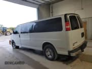 ✅ 2019 Chevrolet Express Passenger LT • VIN: 1GAZGPFG7K1187145 • Lot: 85919295. Wystawiony na Copart z przebiegiem 81 677 mil. Bezpłatny archiwum sprzedaży aukcyjnych z USA i szczegółowy raport historii pojazdu na DreamBid. Zdjęcie 2.