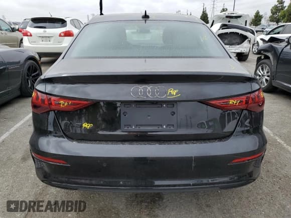 ✅ 2022 Audi A3 Premium • VIN: WAUAUDGY0NA094309 • Лот: 55580283. Опубликован ранее на Copart с пробегом 5 664 миль. Бесплатный доступ к архиву аукционных продаж из США и подробный отчёт об истории автомобиля на DreamBid. Изображение 6.