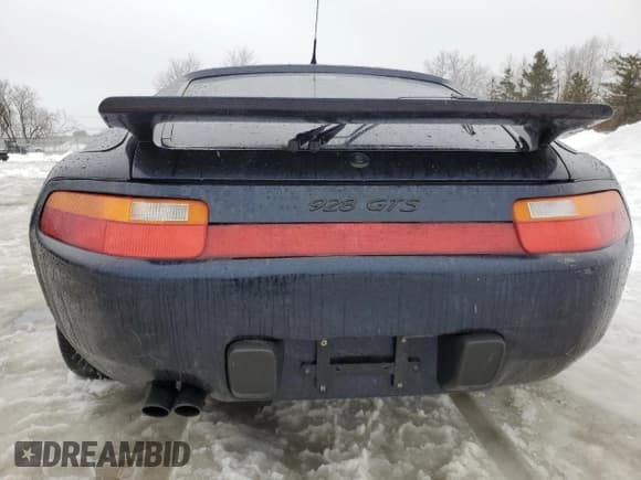 ✅ 1993 Porsche 928 • VIN: WP0AA2929PS815135 • Lot: 86840514. Wystawiony na Copart z przebiegiem 69 263 mil. Bezpłatny archiwum sprzedaży aukcyjnych z USA i szczegółowy raport historii pojazdu na DreamBid. Zdjęcie 6.