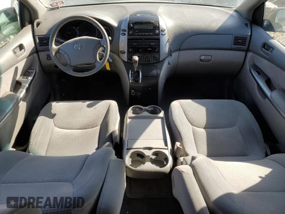 ✅ 2006 Toyota Sienna LE • VIN: 5TDBA23C46S058495 • Лот: 80939525. Опубликован ранее на Copart с пробегом 234 217 миль. Бесплатный доступ к архиву аукционных продаж из США и подробный отчёт об истории автомобиля на DreamBid. Изображение 8.