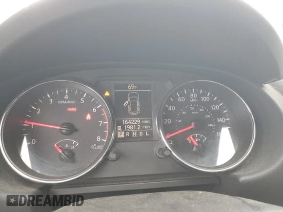 ✅ 2011 Nissan Rogue SV • VIN: JN8AS5MV8BW310578 • Lot: 91722455. Wystawiony na Copart z przebiegiem 164 229 mil. Bezpłatny archiwum sprzedaży aukcyjnych z USA i szczegółowy raport historii pojazdu na DreamBid. Zdjęcie 9.