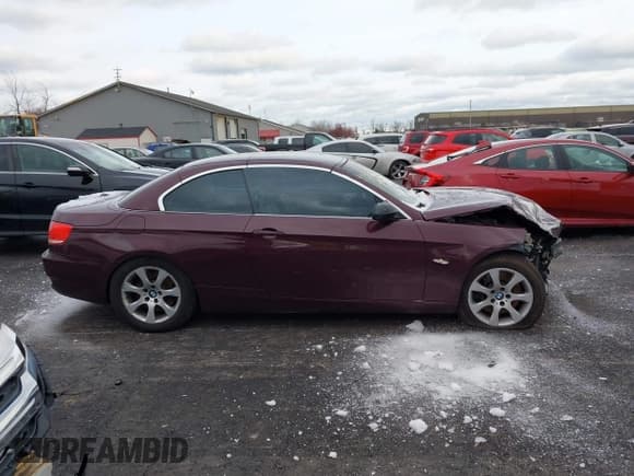 ✅ 2008 BMW 3 Series 335i • VIN: WBAWL73528PX57449 • Лот: 43813970. Опубликован ранее на IAAI с пробегом Не указан. Бесплатный доступ к архиву аукционных продаж из США и подробный отчёт об истории автомобиля на DreamBid. Изображение 14.