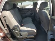 ✅ 2019 Chevrolet Traverse LT Cloth • VIN: 1GNERGKW9KJ218237 • Lot: 69588844. Wystawiony na Copart z przebiegiem 57 307 mil. Bezpłatny archiwum sprzedaży aukcyjnych z USA i szczegółowy raport historii pojazdu na DreamBid. Zdjęcie 11.