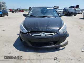 2017 Hyundai Accent SE with VIN KMHCT4AE0HU251641, listed as a Copart auction lot 70236655 with 91,272 mi miles and Non repairable. Bid and sale history available at DreamBid. Image 5.