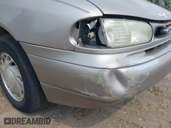 ✅ 1996 Ford Windstar LX • VIN: 2FMDA5146TBB62453 • Lot: 42787286. Listed on IAAI with 211,345 mi. Free auction sales archive from the USA and detailed vehicle history report at DreamBid. Image 17.