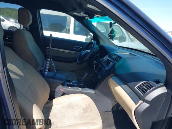 ✅ 2017 Ford Explorer • VIN: 1FM5K7B87HGB72116 • Лот: 43065658. Опубликован ранее на IAAI с пробегом 181 345 миль. Бесплатный доступ к архиву аукционных продаж из США и подробный отчёт об истории автомобиля на DreamBid. Изображение 5.