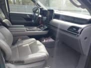 ✅ 2020 Lincoln Navigator Reserve • VIN: 5LMJJ3LT7LEL04385 • Лот: 41821516. Опубликован ранее на IAAI с пробегом 126 087 миль. Бесплатный доступ к архиву аукционных продаж из США и подробный отчёт об истории автомобиля на DreamBid. Изображение 5.