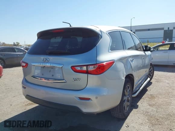 ✅ 2013 Infiniti JX35 • VIN: 5N1AL0MN0DC332117 • Лот: 43685229. Опубликован ранее на IAAI с пробегом 235 104 миль. Бесплатный доступ к архиву аукционных продаж из США и подробный отчёт об истории автомобиля на DreamBid. Изображение 4.