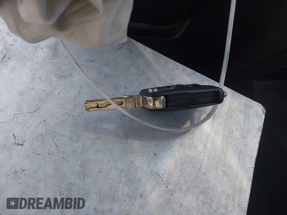 ✅ 2010 Volkswagen Jetta S • VIN: 3VWJZ7AJXAM078033 • Лот: 42937818. Опубликован ранее на IAAI с пробегом 160 836 миль. Бесплатный доступ к архиву аукционных продаж из США и подробный отчёт об истории автомобиля на DreamBid. Изображение 11.