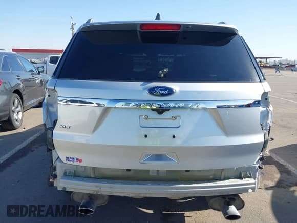 ✅ 2018 Ford Explorer XLT • VIN: 1FM5K7D86JGA14644 • Лот: 42478366. Опубликован ранее на IAAI с пробегом 64 385 миль. Бесплатный доступ к архиву аукционных продаж из США и подробный отчёт об истории автомобиля на DreamBid. Изображение 6.