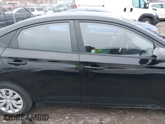 ✅ 2019 Hyundai Accent SE • VIN: 3KPC24A36KE061757 • Лот: 41273312. Опубликован ранее на IAAI с пробегом 91 505 миль. Бесплатный доступ к архиву аукционных продаж из США и подробный отчёт об истории автомобиля на DreamBid. Изображение 13.