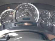 ✅ 2005 Cadillac Escalade • VIN: 1GYEC63T65R164307 • Lot: 42015617. Wystawiony na IAAI z przebiegiem 173 270 mil. Bezpłatny archiwum sprzedaży aukcyjnych z USA i szczegółowy raport historii pojazdu na DreamBid. Zdjęcie 7.