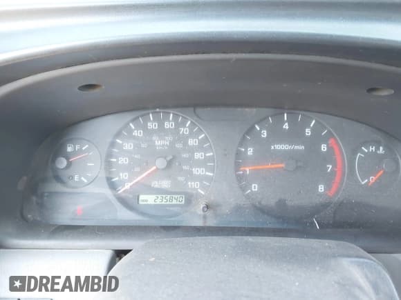 ✅ 2000 Nissan Frontier XE • VIN: 1N6DD26S8YC390900 • Lot: 39158710. Listed on IAAI with 235,840 mi. Free auction sales archive from the USA and detailed vehicle history report at DreamBid. Image 7.