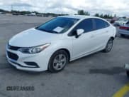 ✅ 2018 Chevrolet Cruze LS • VIN: 1G1BC5SM3J7226600 • Лот: 43367143. Опубликован ранее на IAAI с пробегом 72 497 миль. Бесплатный доступ к архиву аукционных продаж из США и подробный отчёт об истории автомобиля на DreamBid. Изображение 17.