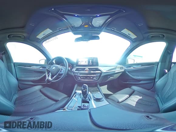 ✅ 2023 BMW 5 Series 530i • VIN: WBA53BH09PCN08969 • Lot: 80356365. Wystawiony na Copart z przebiegiem 48 839 mil. Bezpłatny archiwum sprzedaży aukcyjnych z USA i szczegółowy raport historii pojazdu na DreamBid. Zdjęcie 14.