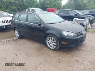 ✅ 2014 Volkswagen Jetta TDI w/Sunroof & Nav • VIN: 3VWPL7AJ4EM604111 • Lot: 42525887. Listed on IAAI with 183,359 mi. Free auction sales archive from the USA and detailed vehicle history report at DreamBid. Image 1.