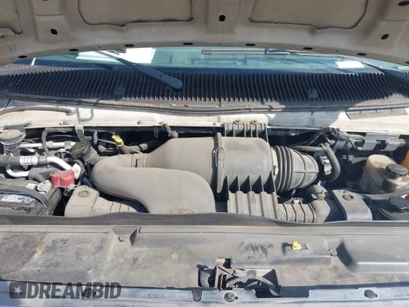 ✅ 2011 Ford Econoline Cargo Commercial • VIN: 1FTNE2EW9BDB24182 • Lot: 43510267. Wystawiony na IAAI z przebiegiem 202 227 mil. Bezpłatny archiwum sprzedaży aukcyjnych z USA i szczegółowy raport historii pojazdu na DreamBid. Zdjęcie 10.