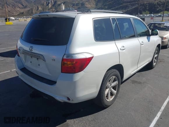 ✅ 2009 Toyota Highlander • VIN: JTEDS41A492084184 • Lot: 43558162. Listed on IAAI with 198,422 mi. Free auction sales archive from the USA and detailed vehicle history report at DreamBid. Image 4.