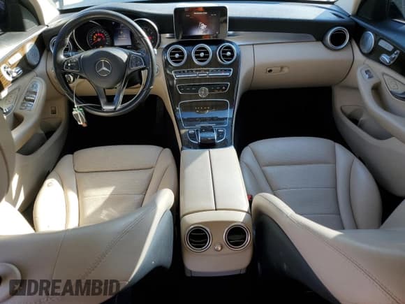 ✅ 2015 Mercedes-Benz C 300 Luxury • VIN: 55SWF4KB4FU034434 • Lot: 92852865. Listed on Copart with 133,717 mi. Free auction sales archive from the USA and detailed vehicle history report at DreamBid. Image 8.