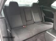 ✅ 2017 Dodge Challenger R/T • VIN: 2C3CDZBT5HH522485 • Lot: 72470342. Wystawiony na Copart z przebiegiem 51 156 mil. Bezpłatny archiwum sprzedaży aukcyjnych z USA i szczegółowy raport historii pojazdu na DreamBid. Zdjęcie 10.